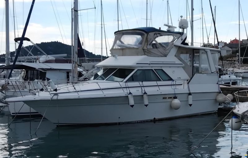 Sea Ray 38 AC