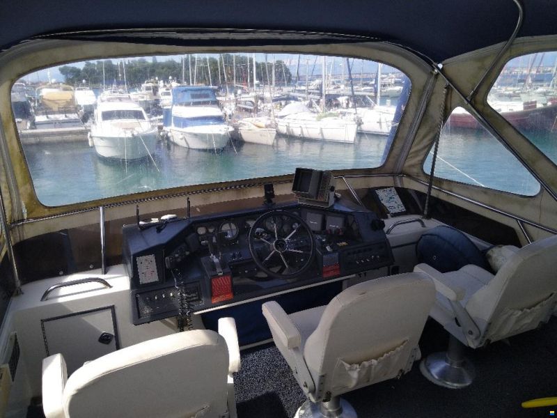 Sea Ray 38 AC