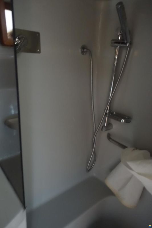 Sea Ray 38 AC