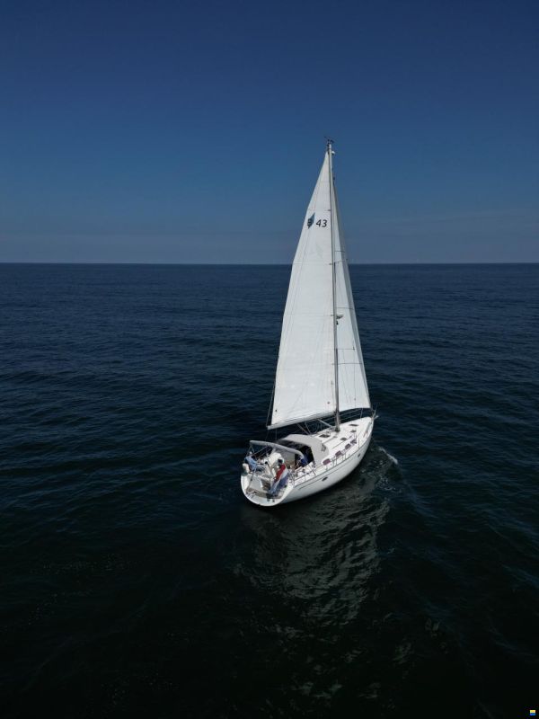 Bavaria 43 Cruiser 2010