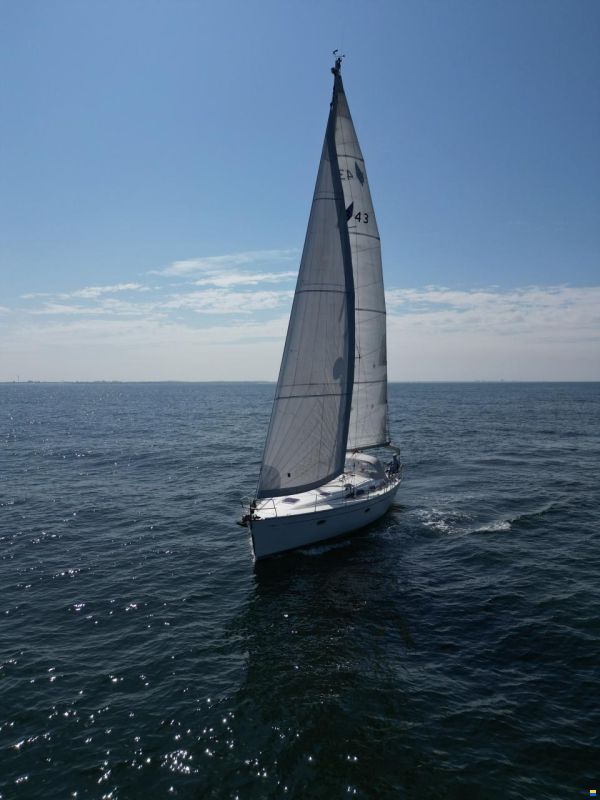 Bavaria 43 Cruiser 2010