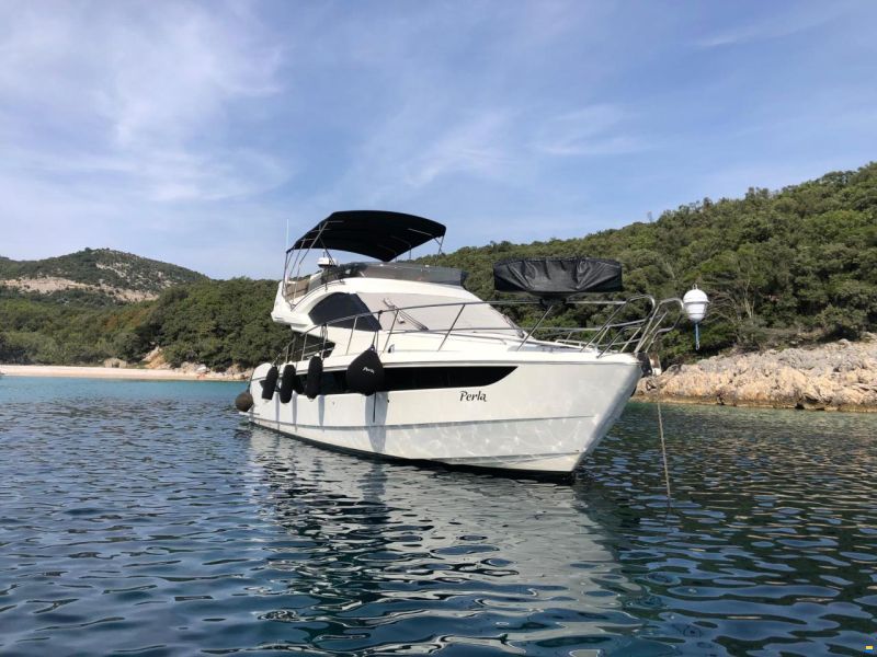 Galeon 420 Fly