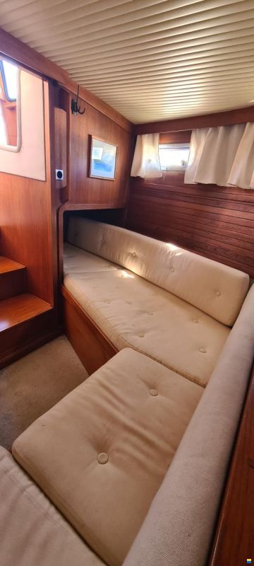 Sitala Yachts Nauticat 33