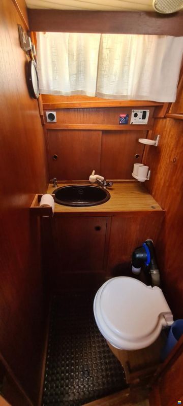 Sitala Yachts Nauticat 33