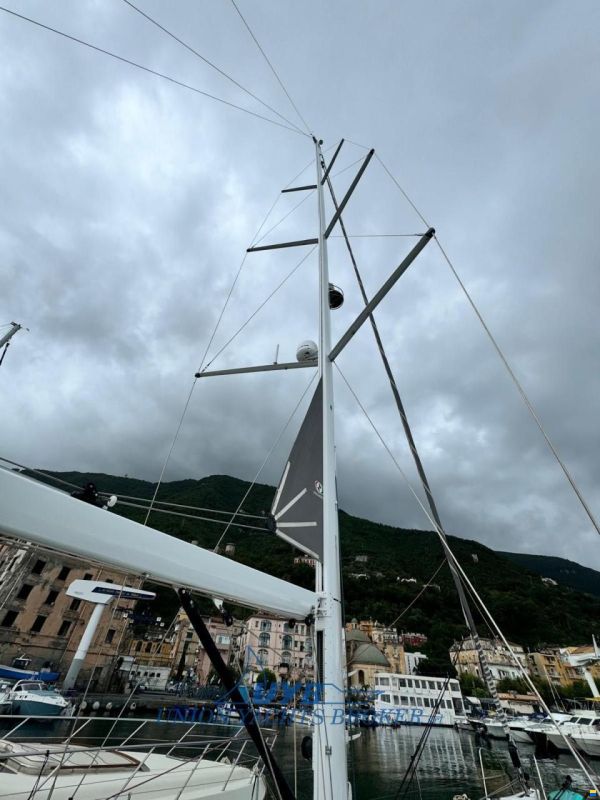 Jeanneau 65