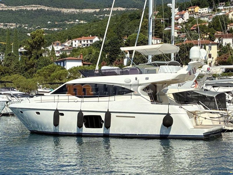 Ferretti 510 Fly