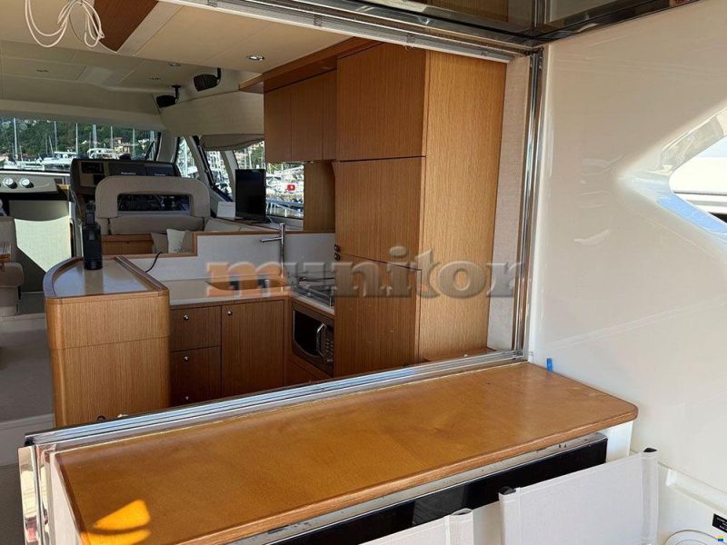 Ferretti 510 Fly