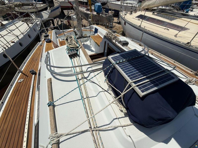 GRAND SOLEIL 37