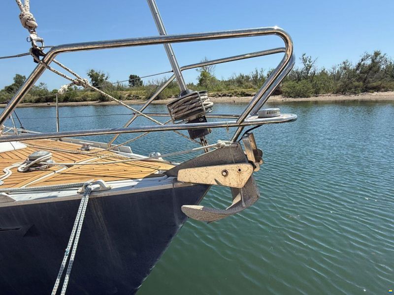 GRAND SOLEIL 37