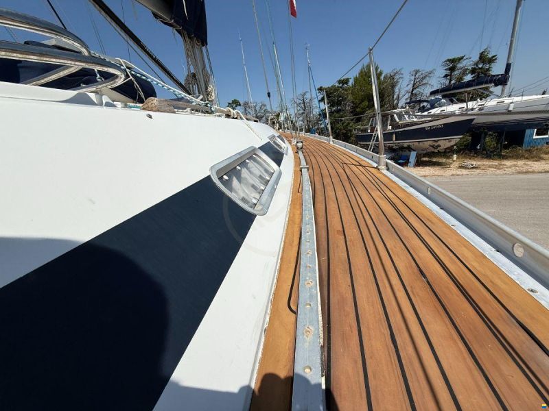 GRAND SOLEIL 37