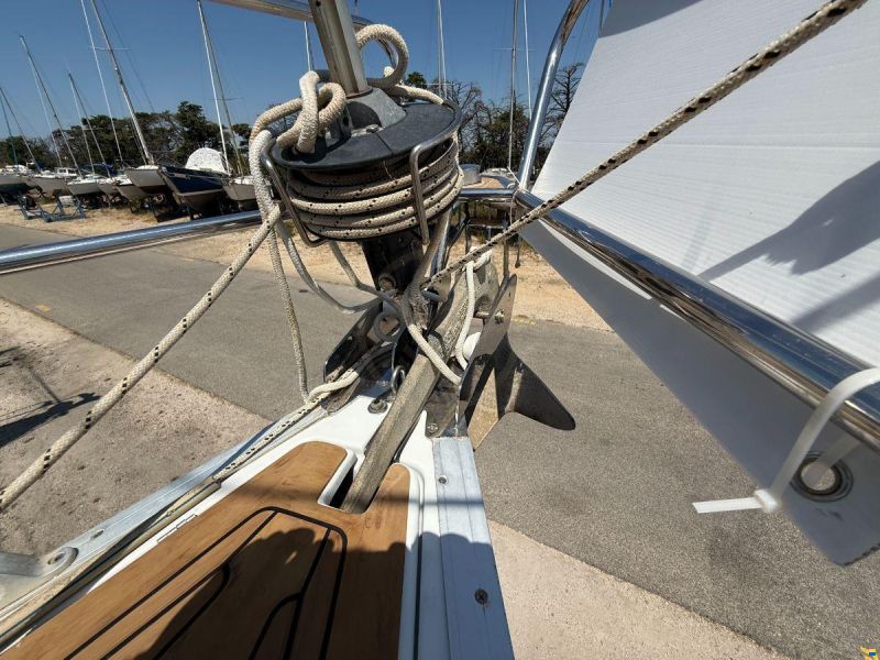 GRAND SOLEIL 37