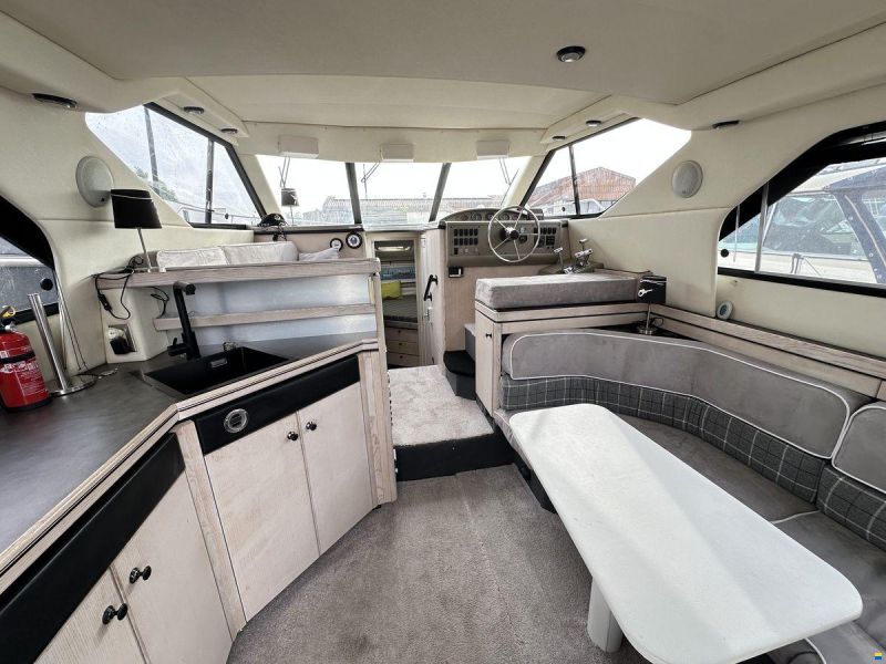 Bayliner 3258