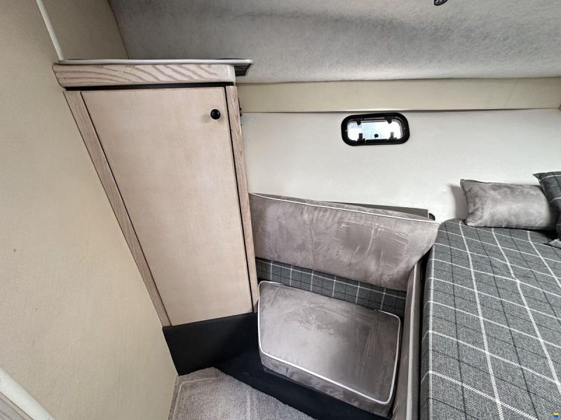 Bayliner 3258
