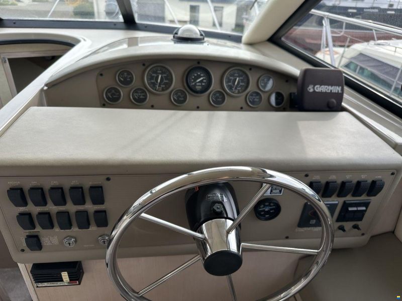 Bayliner 3258
