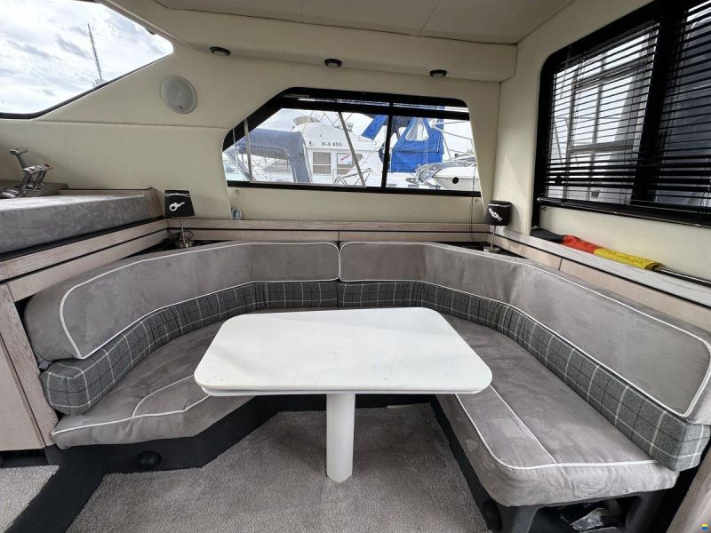 Bayliner 3258