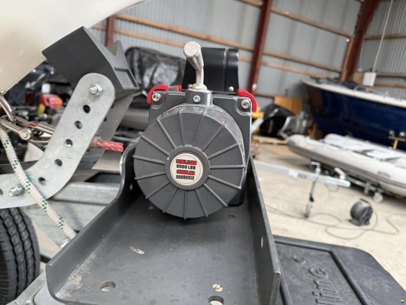 Quicksilver 540 – Suzuki 140 HK – Topuds