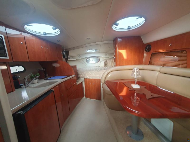 Four Winns 328 Vista