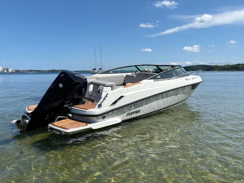 Flipper 700 DC