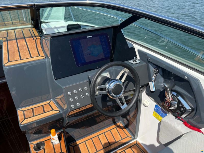 Flipper 700 DC