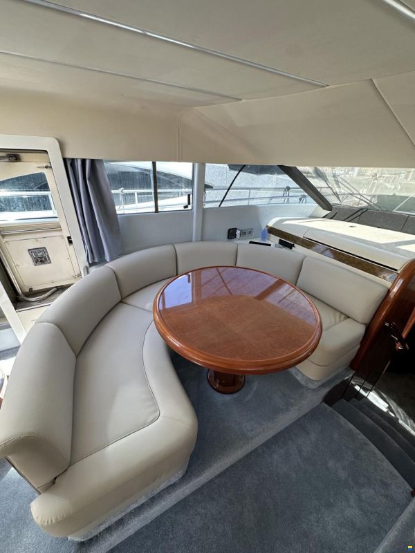Fairline Squadron 55