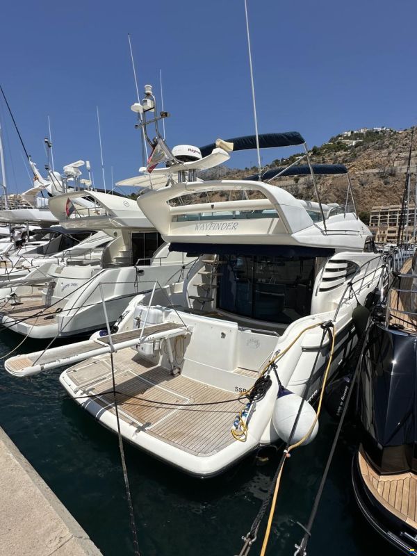 Fairline Squadron 55