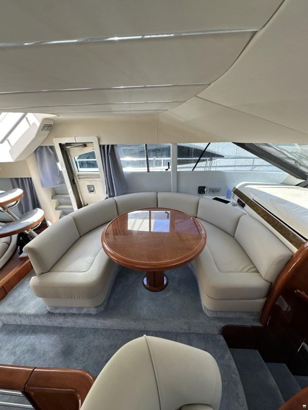 Fairline Squadron 55