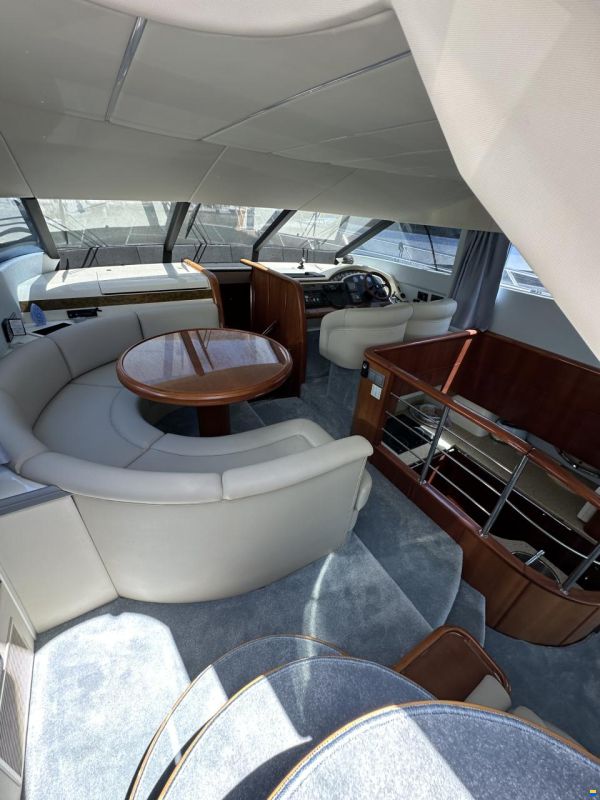 Fairline Squadron 55
