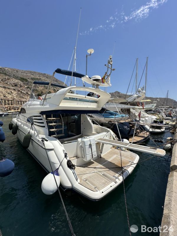 Fairline Squadron 55