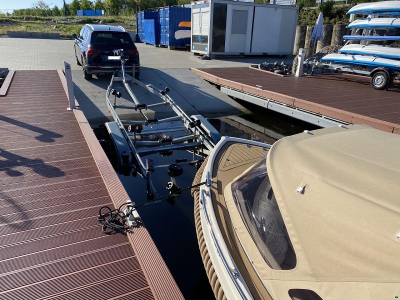 Interboat Intender 640