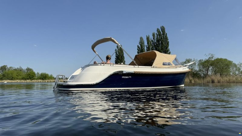 Interboat Intender 640