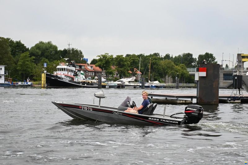 Tracker Marine Pro team 170TX