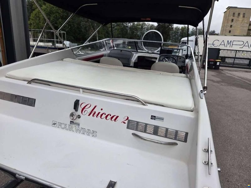 Four Winns 201 Liberator