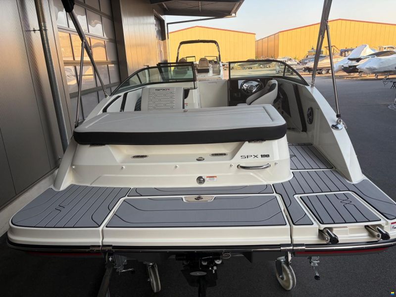 Sea Ray 190 SPX-R