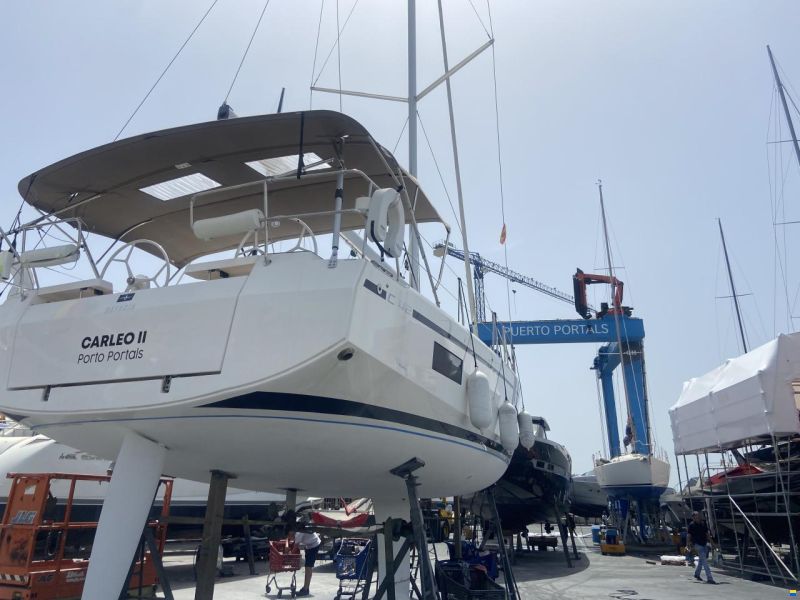 Bavaria C 42