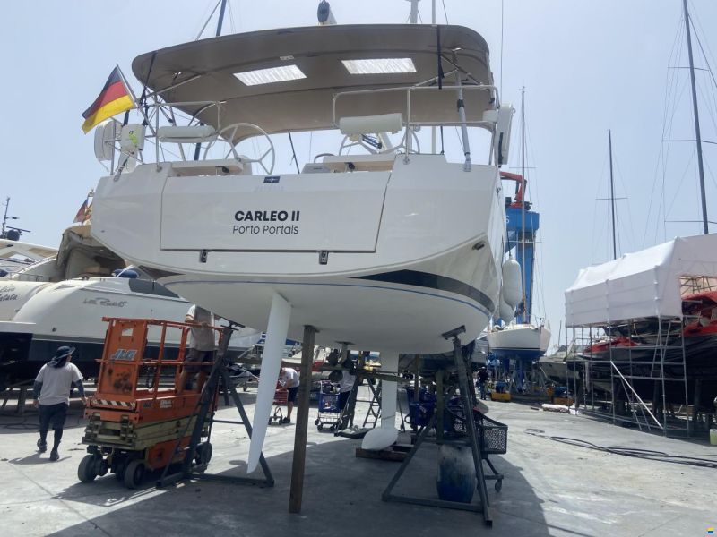Bavaria C 42