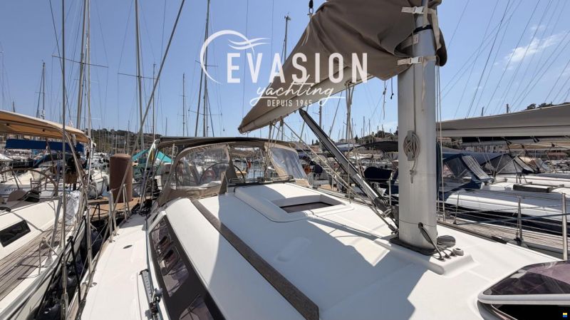 Beneteau OCEANIS 37