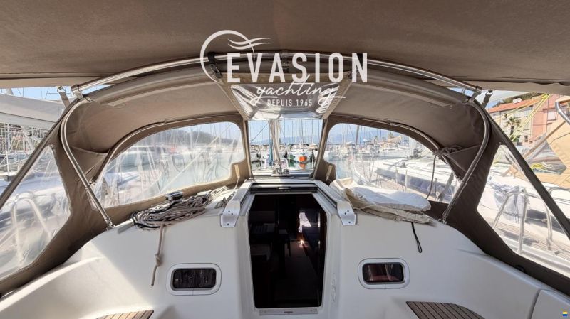 Beneteau OCEANIS 37