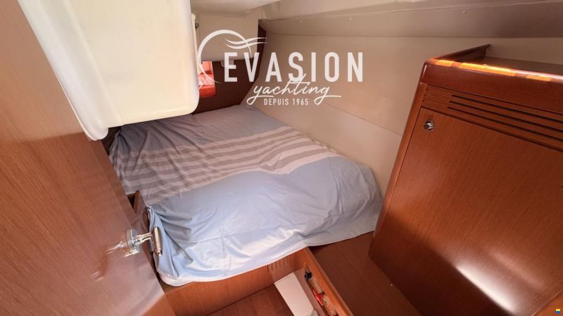 Beneteau OCEANIS 37