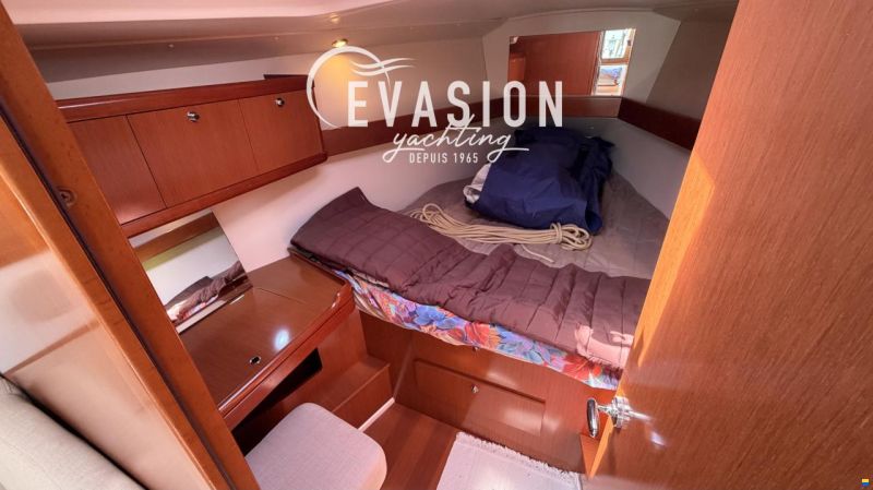 Beneteau OCEANIS 37