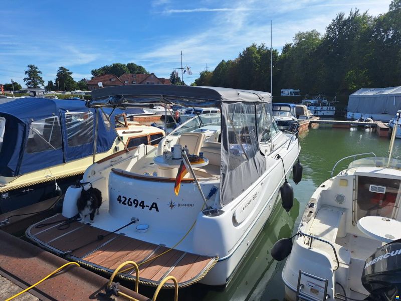 Jeanneau Leader 805