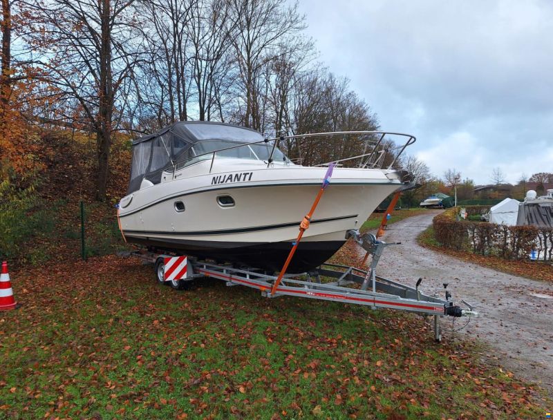 Jeanneau Leader 805