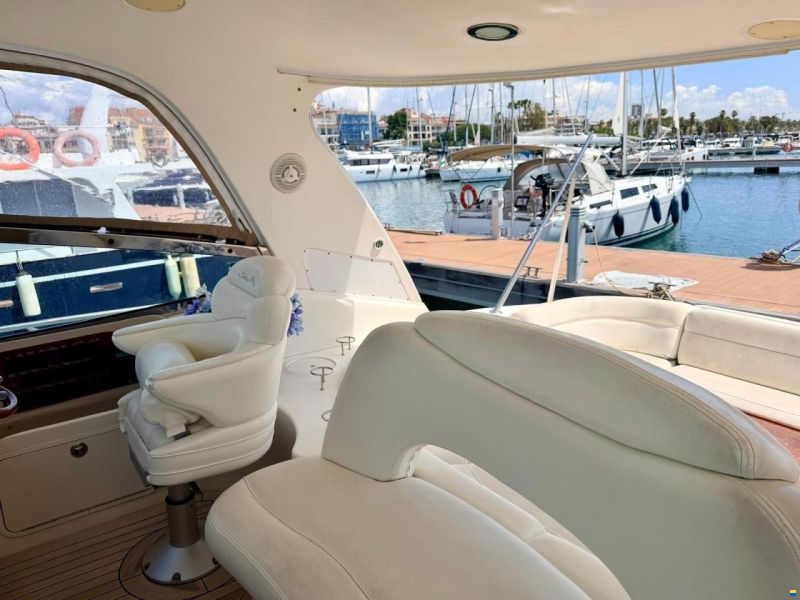 Sea Ray 460 Sundancer
