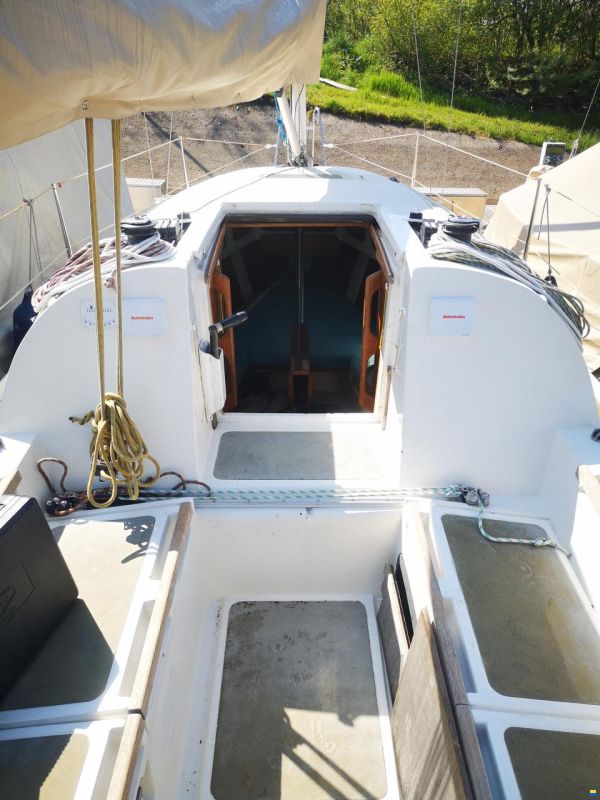 Azuree 27, Baujahr 1996, Italien