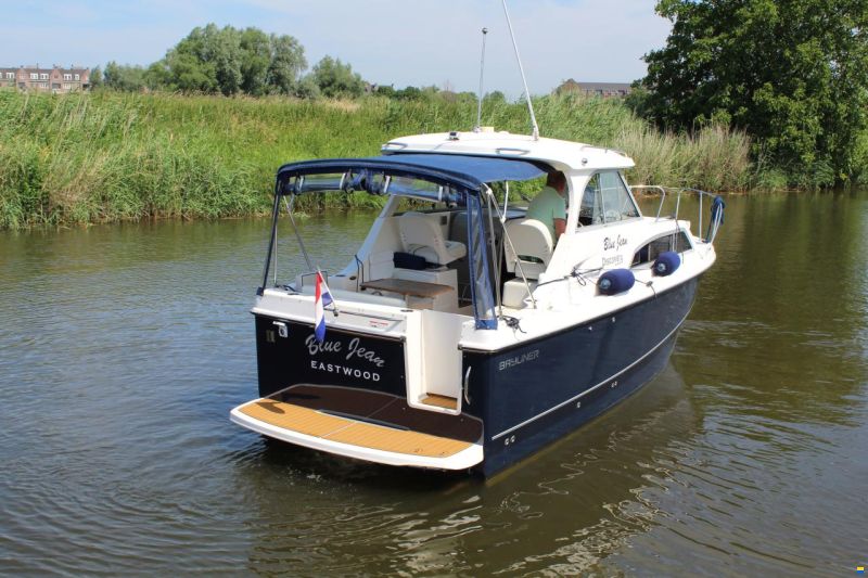 Bayliner Discovery 246