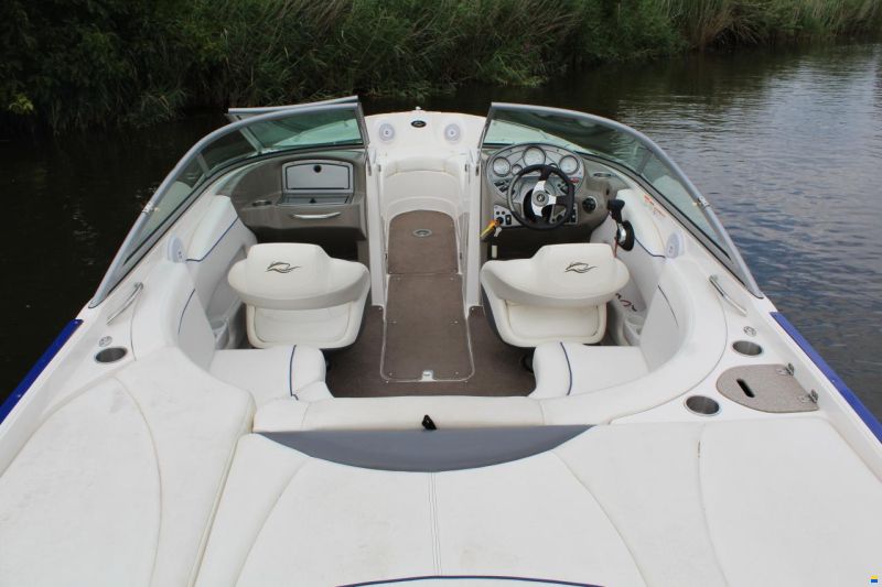 Rinker 226 Captiva