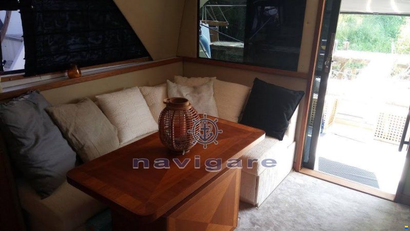 Bertram Yacht 37' SF