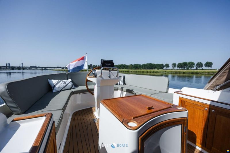 Interboat DE Intercruiser 27 Cabin