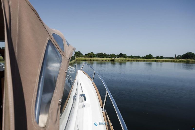 Interboat DE Intercruiser 27 Cabin