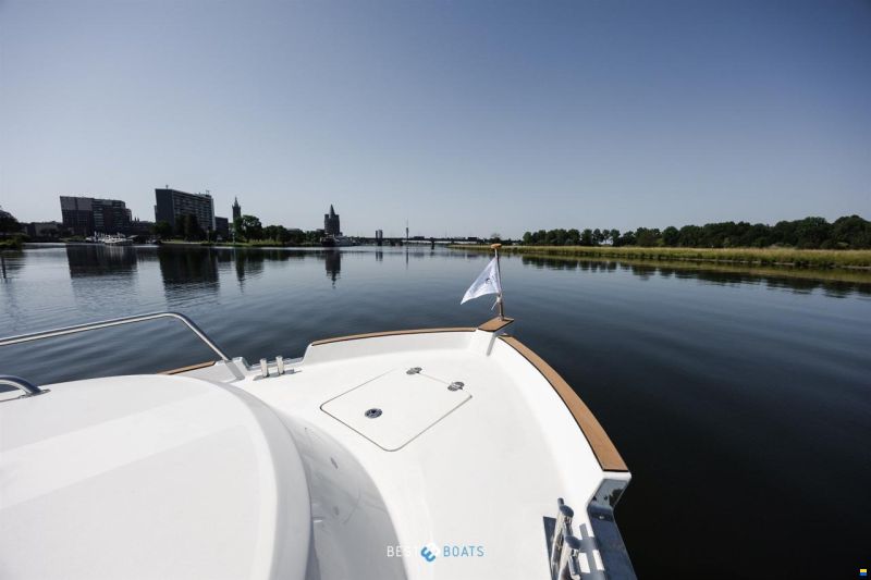 Interboat DE Intercruiser 27 Cabin