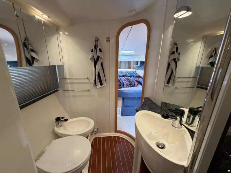 Fairline Squadron 43